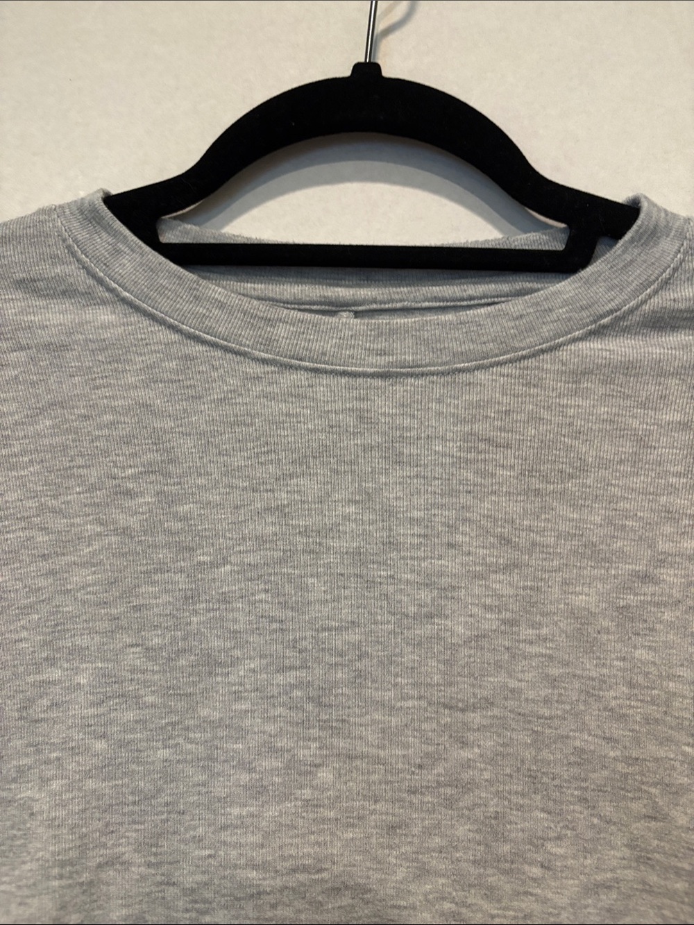 American Eagle Outfitters - Women's Cozy Up Long Sleeve Layering T-shirt. Small - Picture 3 of 12